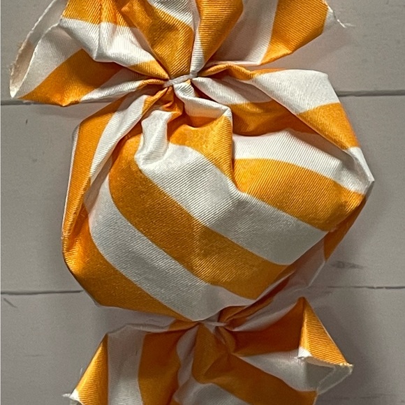 Candy Garland & Stocking Holder Bundle - Picture 3 of 12